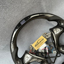 Load image into Gallery viewer, GM. Modi-Hub For Nissan 2015-2023 Murano / 2013-2020 Pathfinder Carbon Fiber Steering Wheel