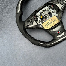 Load image into Gallery viewer, GM. Modi-Hub For BMW E60 E61 E63 E64 Carbon Fiber Steering Wheel
