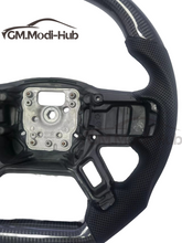 Load image into Gallery viewer, GM. Modi-Hub For Land Rover 2020-2026 Defender Carbon Fiber Steering Wheel