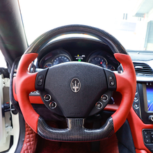 Load image into Gallery viewer, GM. Modi-Hub For Maserati 2003-2012 Quattroporte / 2008-2014 GranTurismo Carbon Fiber Steering Wheel