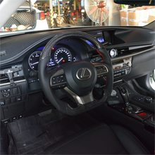 Load image into Gallery viewer, GM. Modi-Hub For Lexus 2016-2020 RX350/350L/450h Carbon Fiber teering Wheel