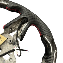 Load image into Gallery viewer, GM. Modi-Hub For Cadillac 2020-2023 CT4 / CT5 / 2019-2023 XT4 Carbon Fiber Steering Wheel

