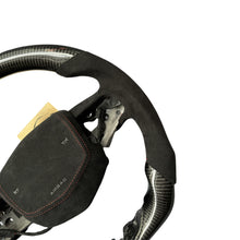 Load image into Gallery viewer, GM. Modi-Hub For Cadillac 2020-2023 CT4 / CT5 / 2019-2023 XT4 Carbon Fiber Steering Wheel
