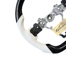 Load image into Gallery viewer, GM. Modi-Hub For Subaru 2015-2020 WRX STI Carbon Fiber Steering Wheel
