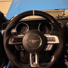 Load image into Gallery viewer, Ford 2018-2023 Mustang Carbon Fiber Steering Wheel | GM. Modi-Hub
