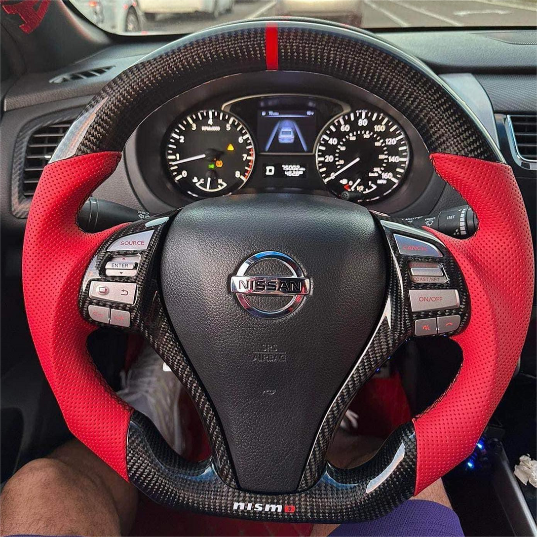 GM. Modi-Hub For Nissan 2014-2018 Rogue Carbon Fiber Steering Wheel