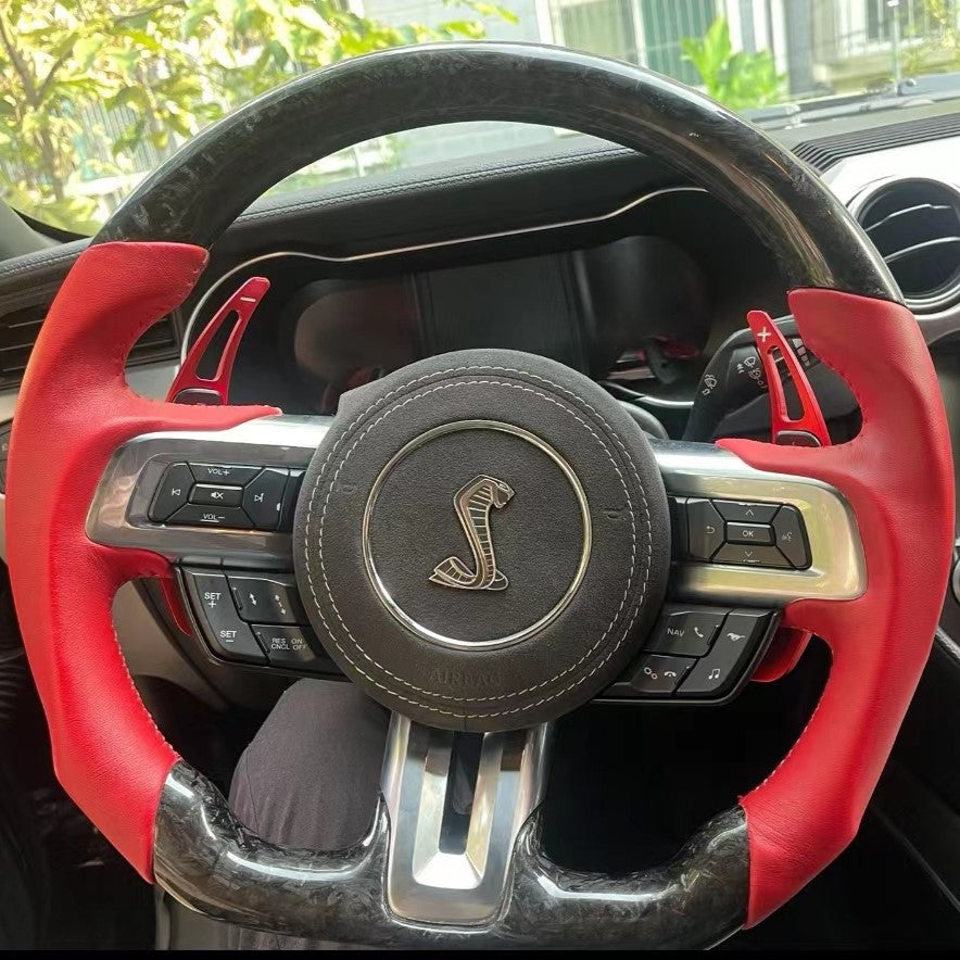 GM. Modi-Hub For Ford 2018-2023 Mustang Carbon Fiber Steering Wheel
