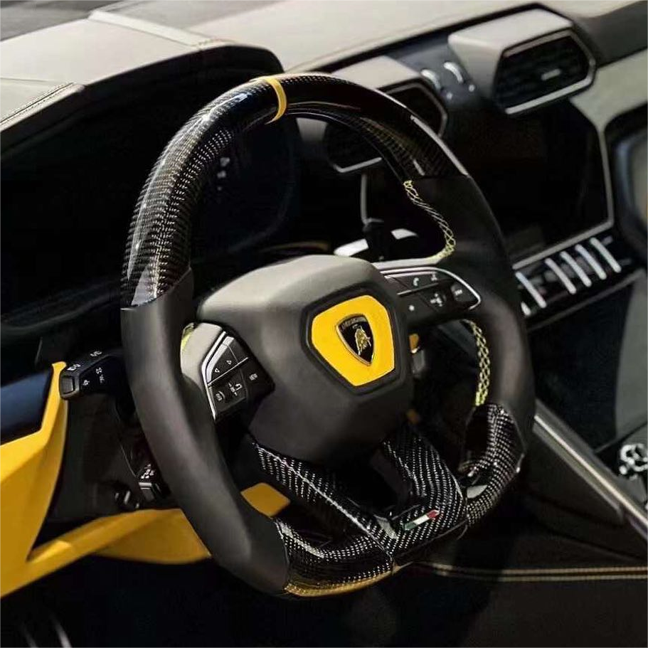 GM. Modi-Hub For Lamborghini 2019-2023 Urus Carbon Fiber Steering Wheel