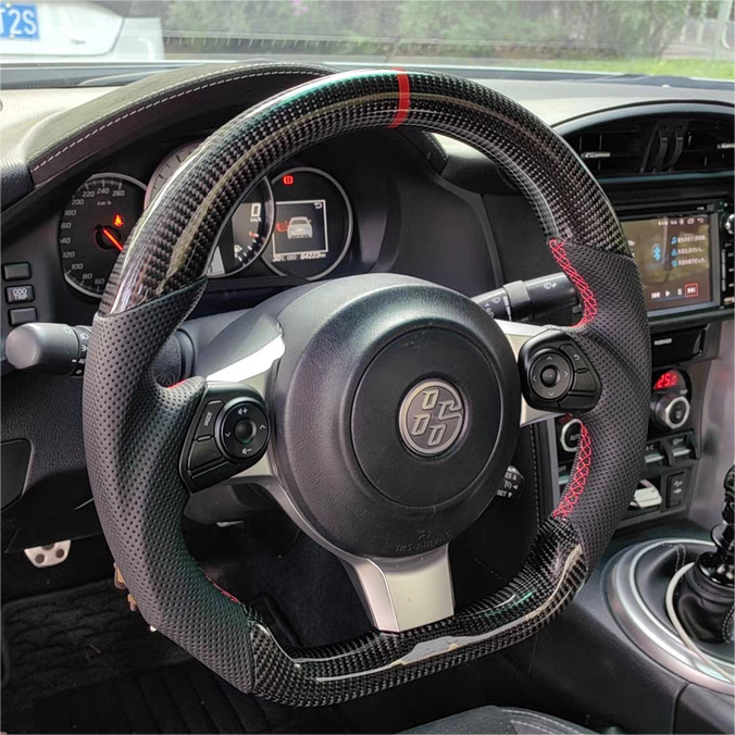 GM. Modi-Hub For Toyota 2017-2023 GT86 FT86 / Subaru BRZ Carbon Fiber Steering Wheel