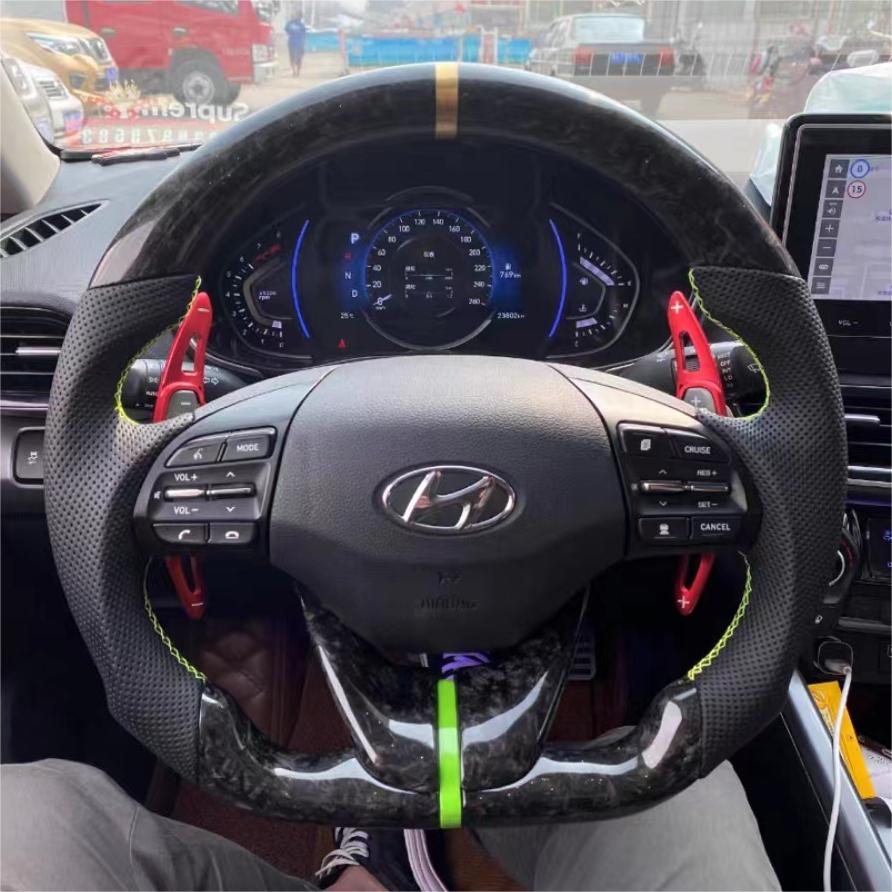 GM. Modi-Hub For Hyundai 2017-2020 Ioniq / 2019-2020 Elantra Carbon Fiber Steering Wheel