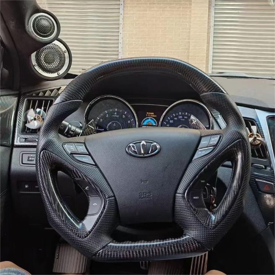GM. Modi-Hub For Hyundai 2010-2014 Sonata Carbon Fiber Steering Wheel