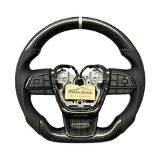 Load image into Gallery viewer, GM. Modi-Hub For Toyota 2020-2025 Highlander / Sienna Carbon Fiber Steering Wheel
