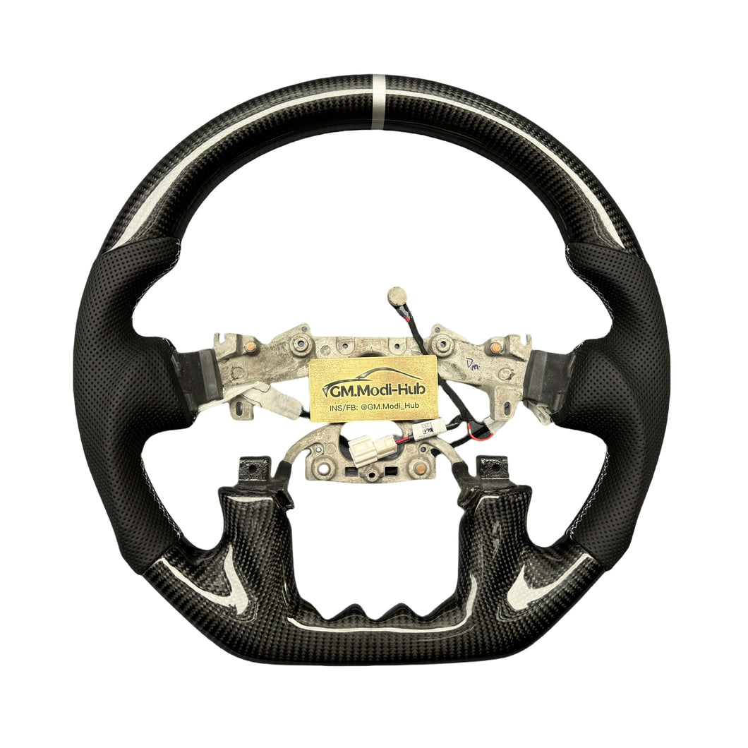GM. Modi-Hub For Infiniti 2014-2022 QX80 / 2011-2017 QX56 Carbon Fiber Steering Wheel