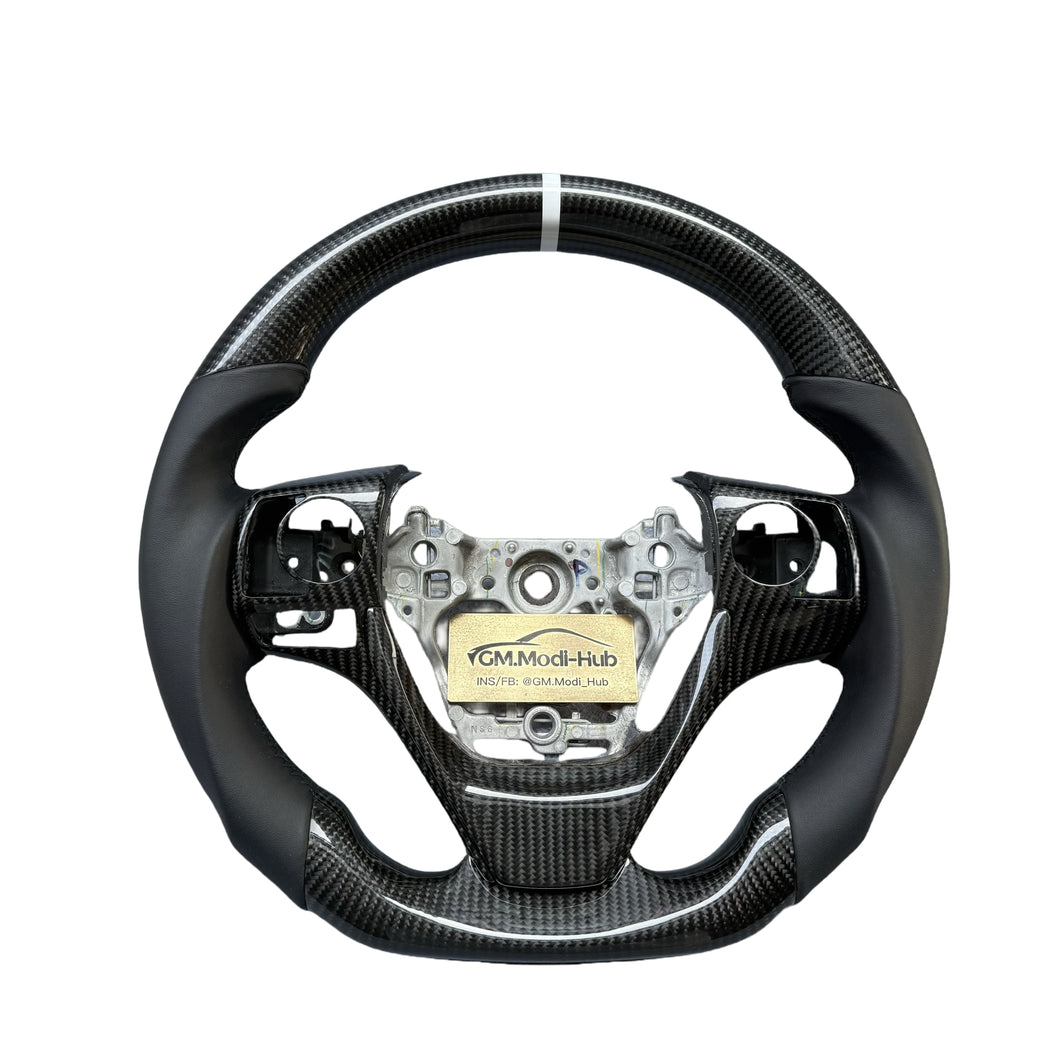 GM. Modi-Hub For Toyota 2014-2018 Corolla / 2013-2018 RAV4 Carbon Fiber Steering Wheel