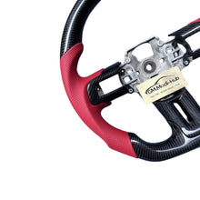 Load image into Gallery viewer, GM. Modi-Hub For Ford 2015 -2017 Mustang Carbon Fiber Steering Wheel
