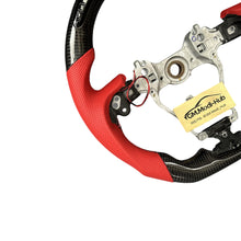 Load image into Gallery viewer, GM. Modi-Hub For Toyota 2020-2023 Highlander / 2021-2023 Sienna Carbon Fiber Steering Wheel
