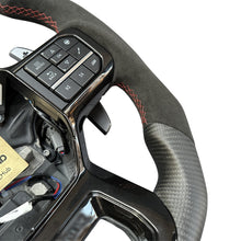 Load image into Gallery viewer, GM. Modi-Hub For Ford 2021-2025 F150 Raptor Carbon Fiber Steering Wheel
