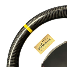 Load image into Gallery viewer, GM. Modi-Hub For Cadillac 2020-2023 CT4 / CT5 / 2019-2023 XT4 Carbon Fiber Steering Wheel
