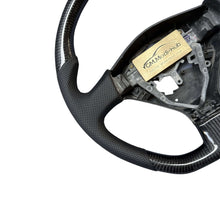 Load image into Gallery viewer, GM. Modi-Hub For Subaru 2004-2007 WRX STI/ Forester /Legacy Carbon Fiber Steering Wheel
