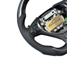 Load image into Gallery viewer, GM. Modi-Hub For Acura 2009-2014 TSX / Honda CU2 Carbon Fiber Steering Wheel
