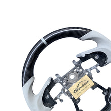 Load image into Gallery viewer, GM. Modi-Hub For Honda 2013-2017 9th gen Accord Carbon Fiber Steering Wheel
