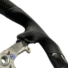 Load image into Gallery viewer, GM. Modi-Hub For Hyundai 2011-2016 Elantra Carbon Fiber Steering Wheel
