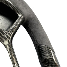 Load image into Gallery viewer, GM. Modi-Hub For 2014-2018 Dodge Ram 1500 2500 3500 Carbon Fiber Steering Wheel
