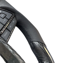 Load image into Gallery viewer, GM. Modi-Hub For Toyota 2020-2025 Highlander / Sienna Carbon Fiber Steering Wheel
