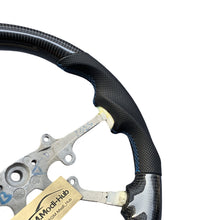 Load image into Gallery viewer, GM. Modi-Hub For Jeep 2005-2010 Grand Cherokee SRT Carbon Fiber Steering Wheel
