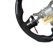 Load image into Gallery viewer, GM. Modi-Hub For Chevrolet 2006-2013 Corvette C6 Carbon Fiber Steering Wheel
