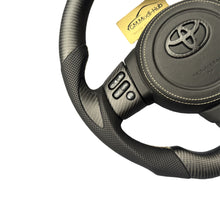 Load image into Gallery viewer, GM. Modi-Hub For Toyota 2006-2017 FJ Cruiser Carbon Fiber Steering Wheel
