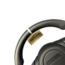 Load image into Gallery viewer, GM. Modi-Hub For Toyota 2006-2017 FJ Cruiser Carbon Fiber Steering Wheel
