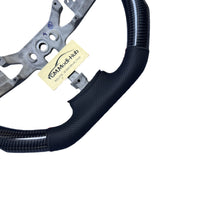 Load image into Gallery viewer, GM. Modi-Hub For Chevrolet 2006-2013 Corvette C6 Carbon Fiber Steering Wheel
