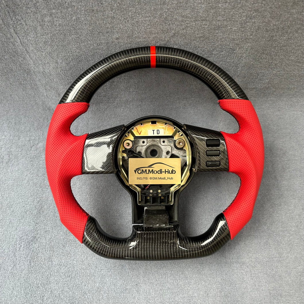GM. Modi-Hub For Nissan 2003-2010 350Z Carbon Fiber Steering Wheel