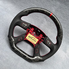 Load image into Gallery viewer, GM. Modi-Hub For GMC 2003-2007 Hummer H2 / Savana / Sierra Carbon Fiber Steering Wheel
