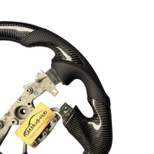 Load image into Gallery viewer, GM. Modi-Hub For Nissan 2013-2022 Armada / Titan Carbon Fiber Steering Wheel

