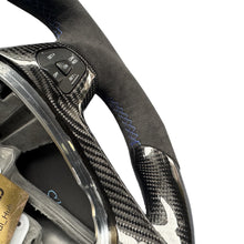 Load image into Gallery viewer, GM. Modi-Hub For Ford 2014-2019 Fiesta ST Carbon Fiber Steering Wheel
