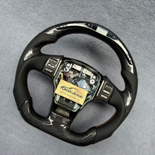 Load image into Gallery viewer, GM. Modi-Hub For Infiniti 2003-2006 G35 Carbon Fiber Steering Wheel
