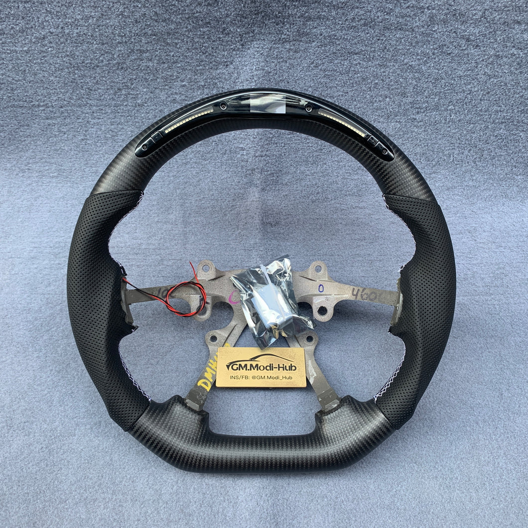 GM. Modi-Hub For Jeep 2005-2010 Grand Cherokee SRT Carbon Fiber Steering Wheel
