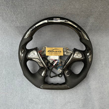 Load image into Gallery viewer, GM. Modi-Hub For Nissan 2015-2023 Murano / 2013-2020 Pathfinder Carbon Fiber Steering Wheel
