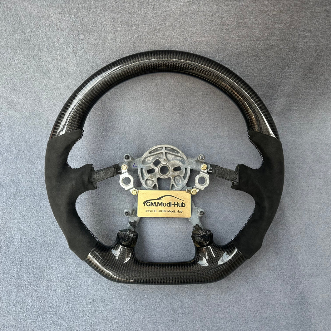 GM. Modi-Hub For Chevrolet 1997-2004 Corvette C5 Carbon Fiber Steering Wheel