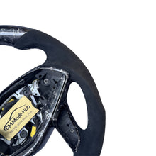 Load image into Gallery viewer, GM. Modi-Hub For Cadillac 2016-2020 CT6 / 2017 -2021 XT5 Carbon Fiber Steering Wheel
