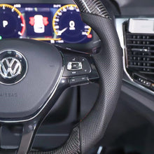 Load image into Gallery viewer, GM. Modi-Hub For VW 2015-2019 E-Golf Hatchback Carbon Fiber Steering Wheel
