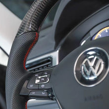 Load image into Gallery viewer, GM. Modi-Hub For VW 2015-2019 E-Golf Hatchback Carbon Fiber Steering Wheel
