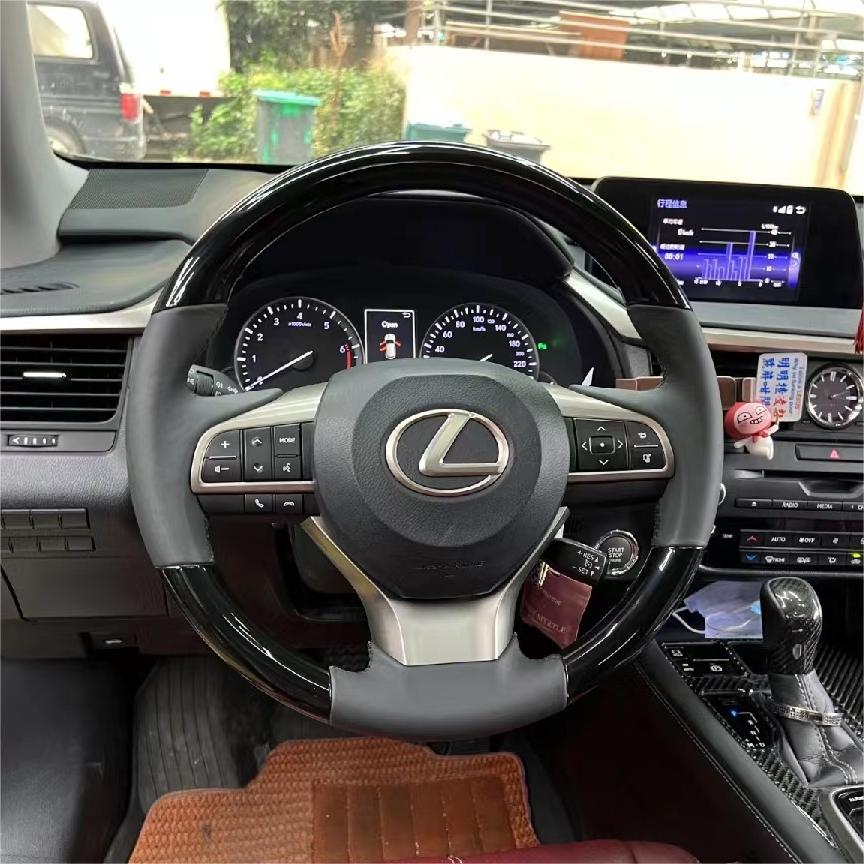 GM. Modi-Hub For Lexus 2016-2020 LX570 / 2020-2023 GX460 Black Piano Steering Wheel