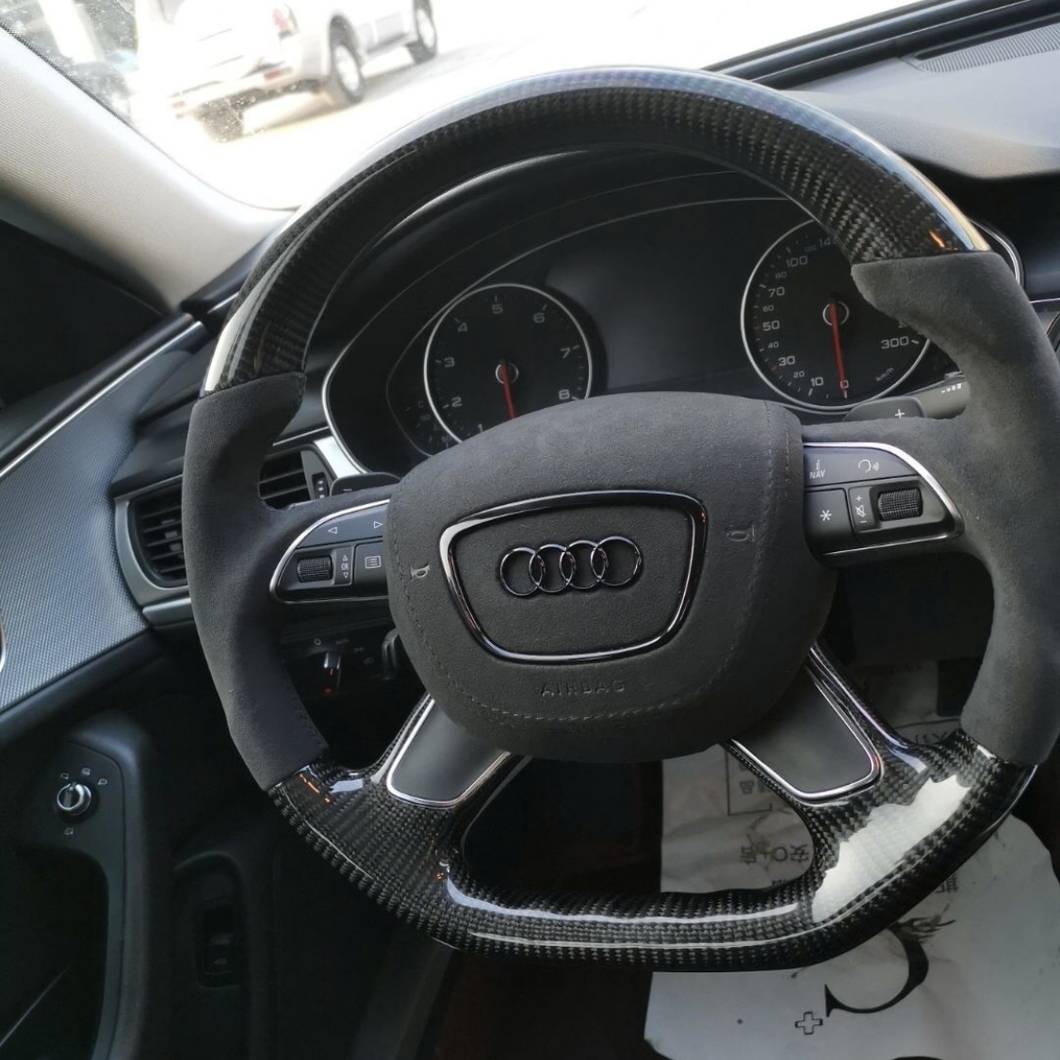 GM. Modi-Hub For Audi A4 A8 Q5 Q3 Q7 Carbon Fiber Steering Wheel